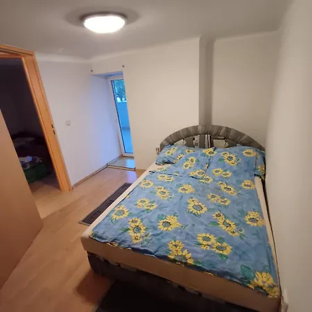 Apartman Maria Lussi 6